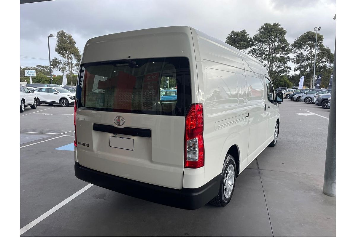 2022 Toyota Hiace GDH320R
