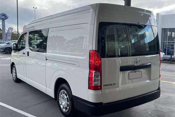 2022 Toyota Hiace GDH320R
