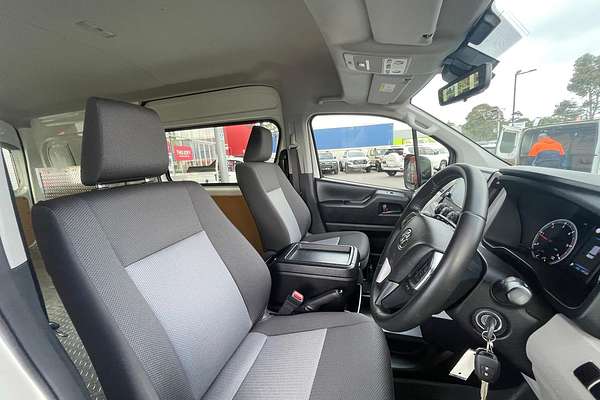 2022 Toyota Hiace GDH320R