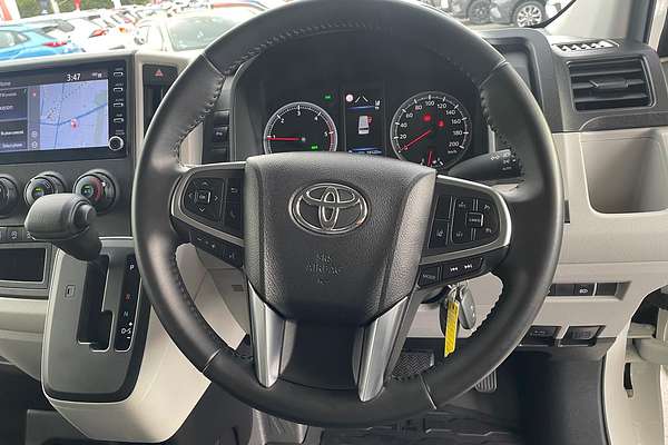 2022 Toyota Hiace GDH320R