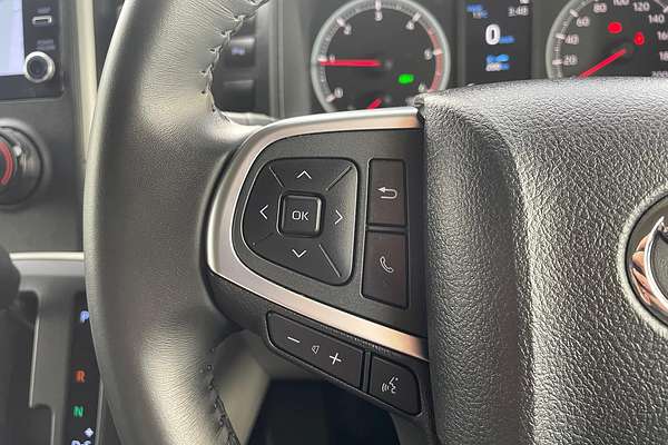 2022 Toyota Hiace GDH320R