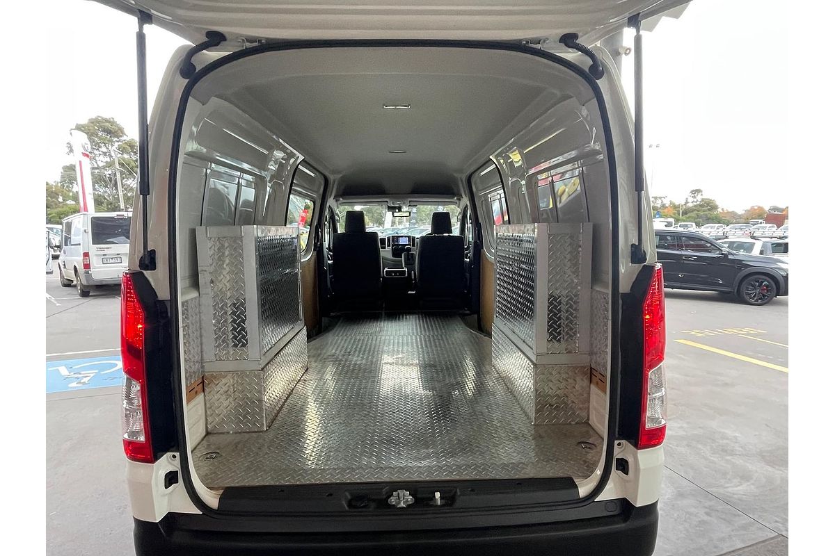 2022 Toyota Hiace GDH320R