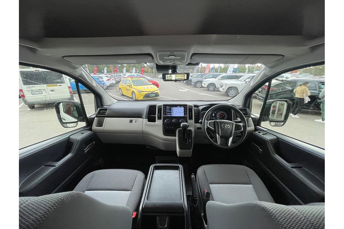 2022 Toyota Hiace GDH320R