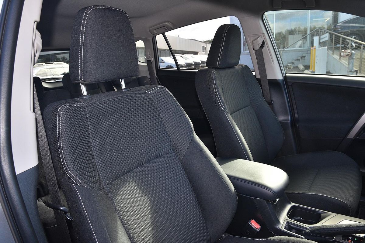 2018 Toyota RAV4 GXL ZSA42R