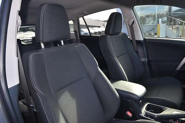 2018 Toyota RAV4 GXL ZSA42R