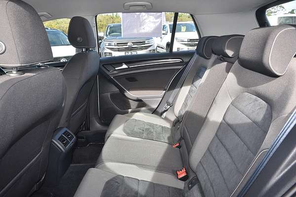 2015 Volkswagen Golf 103TSI Highline 7