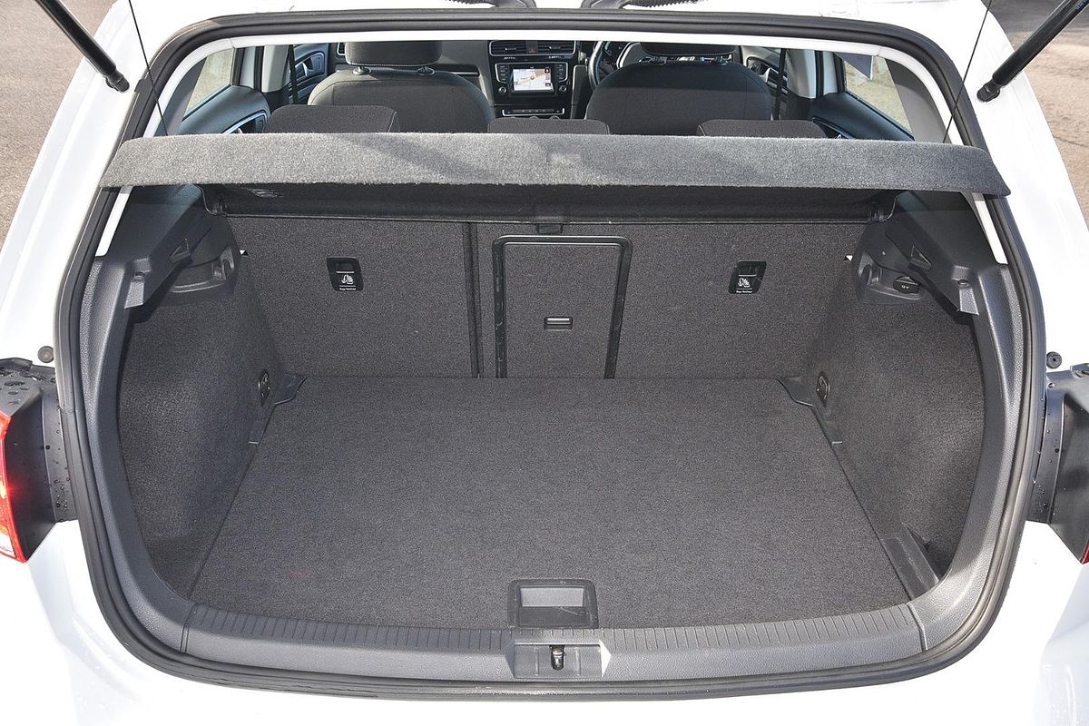 2015 Volkswagen Golf 103TSI Highline 7