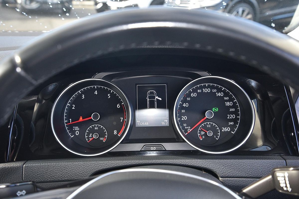 2015 Volkswagen Golf 103TSI Highline 7