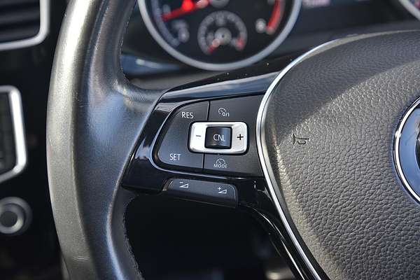 2015 Volkswagen Golf 103TSI Highline 7