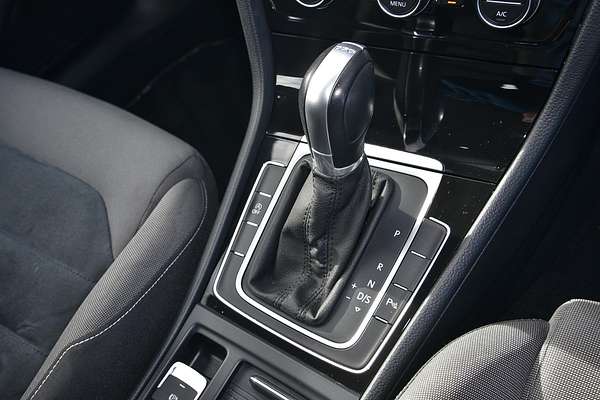 2015 Volkswagen Golf 103TSI Highline 7