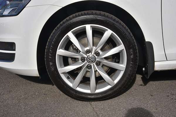 2015 Volkswagen Golf 103TSI Highline 7