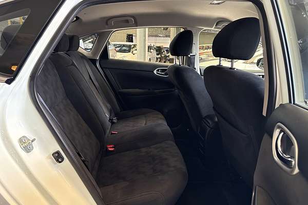 2013 Nissan Pulsar ST C12