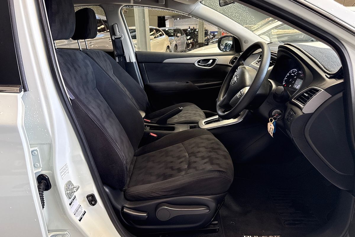 2013 Nissan Pulsar ST C12