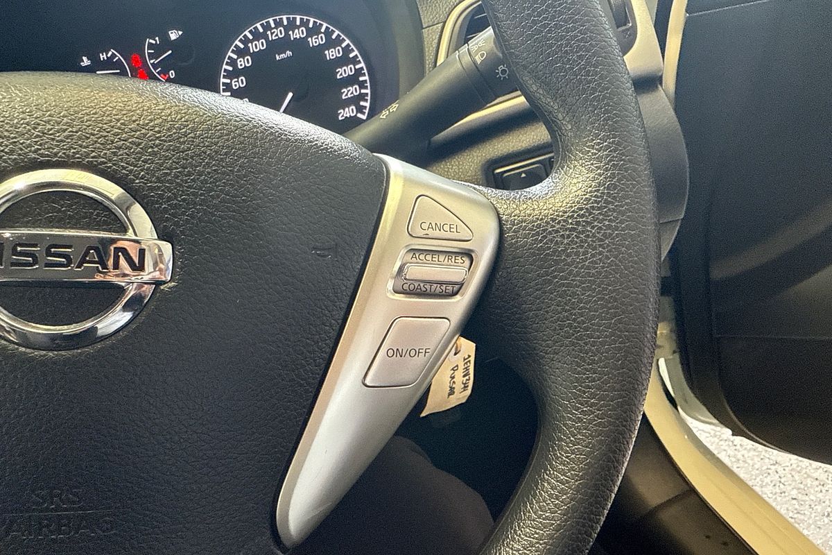 2013 Nissan Pulsar ST C12