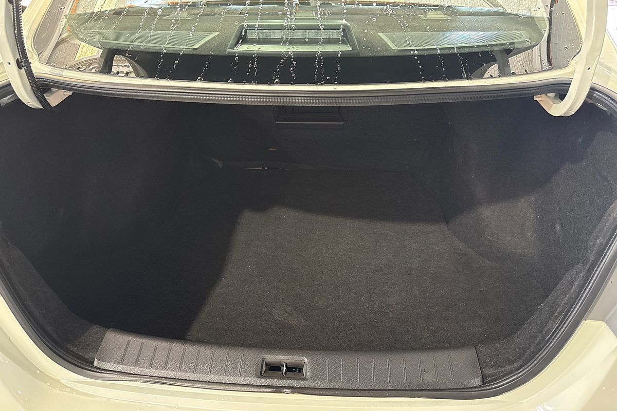 2013 Nissan Pulsar ST C12