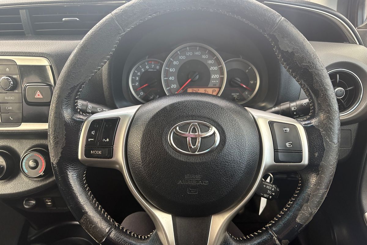 2015 Toyota Yaris SX NCP131R