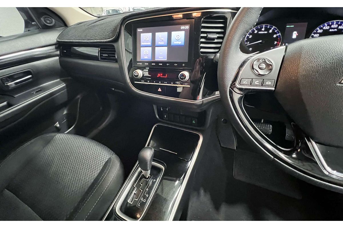 2021 Mitsubishi Outlander LS ZL