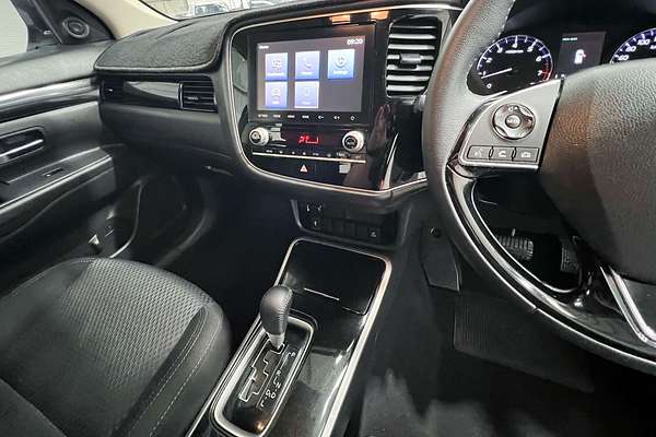 2021 Mitsubishi Outlander LS ZL