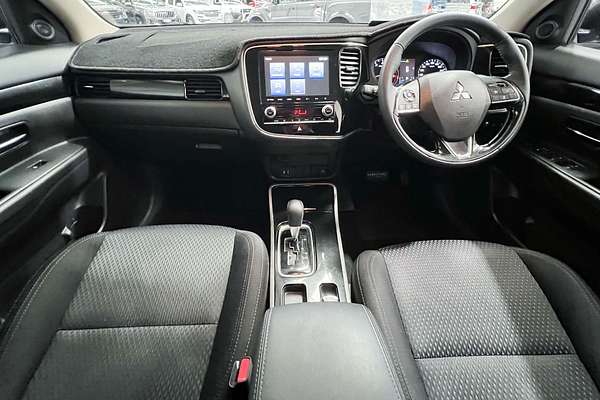 2021 Mitsubishi Outlander LS ZL