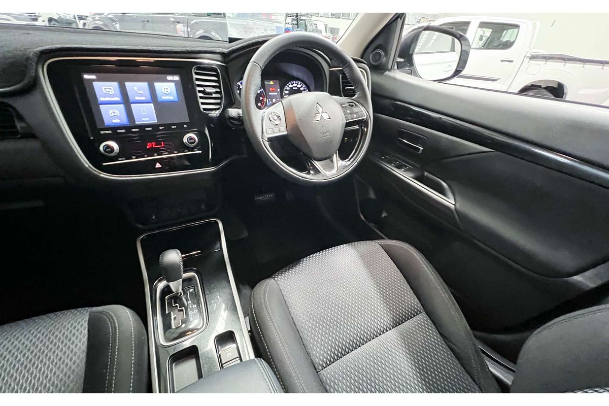 2021 Mitsubishi Outlander LS ZL
