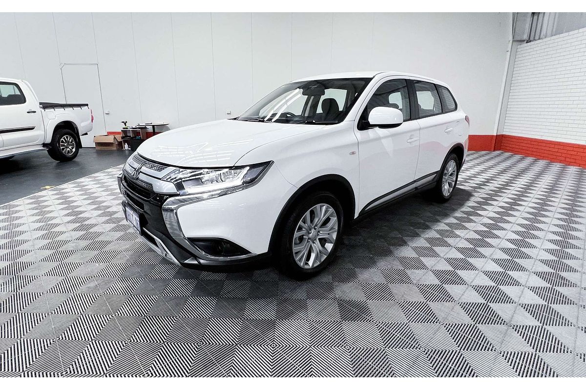 2021 Mitsubishi Outlander LS ZL
