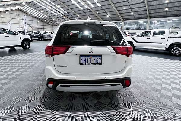 2021 Mitsubishi Outlander LS ZL