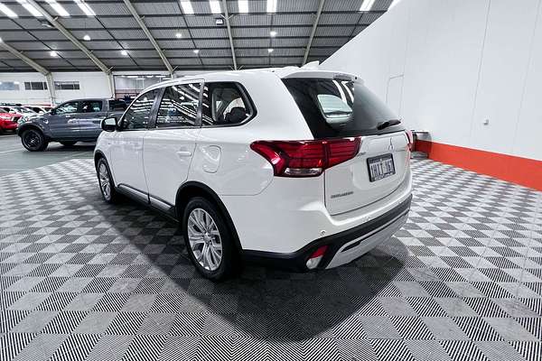 2021 Mitsubishi Outlander LS ZL
