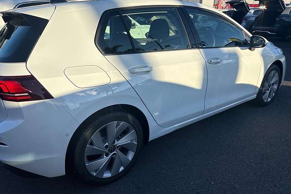2025 Volkswagen Golf 110TSI Life 8.5