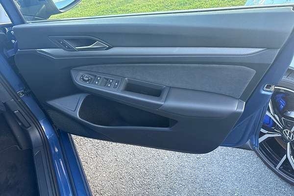 2025 Volkswagen Golf 110TSI Style 8.5