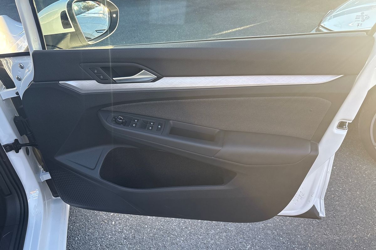 2025 Volkswagen Golf 110TSI Life 8.5