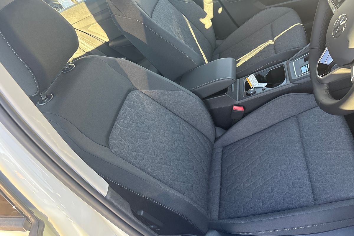 2025 Volkswagen Golf 110TSI Life 8.5
