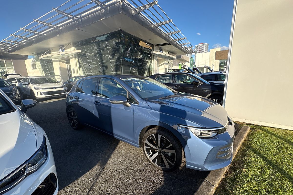 2025 Volkswagen Golf 110TSI Style 8.5