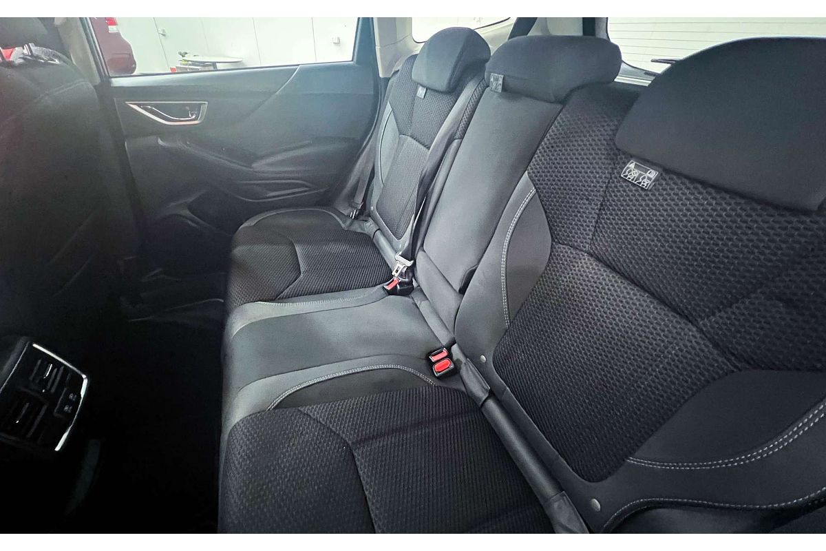 2021 Subaru Forester 2.5i S5