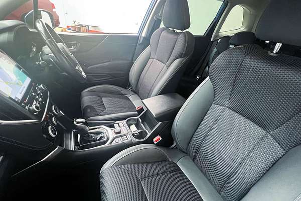 2021 Subaru Forester 2.5i S5