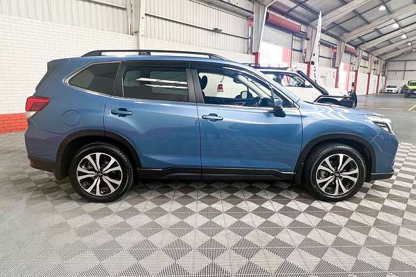 2021 Subaru Forester 2.5i S5