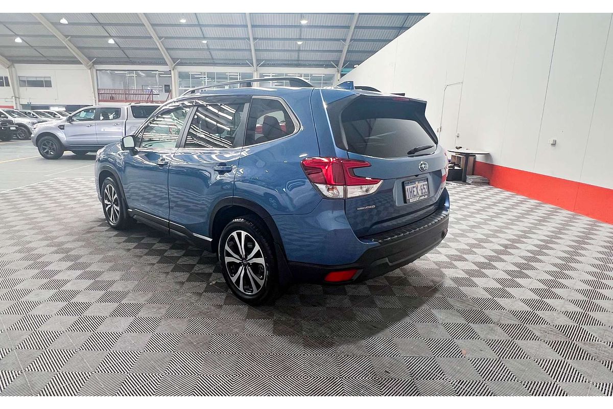 2021 Subaru Forester 2.5i S5