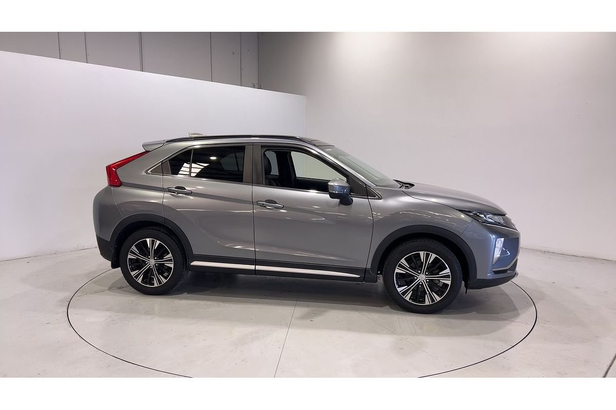 2017 Mitsubishi Eclipse Cross Exceed YA