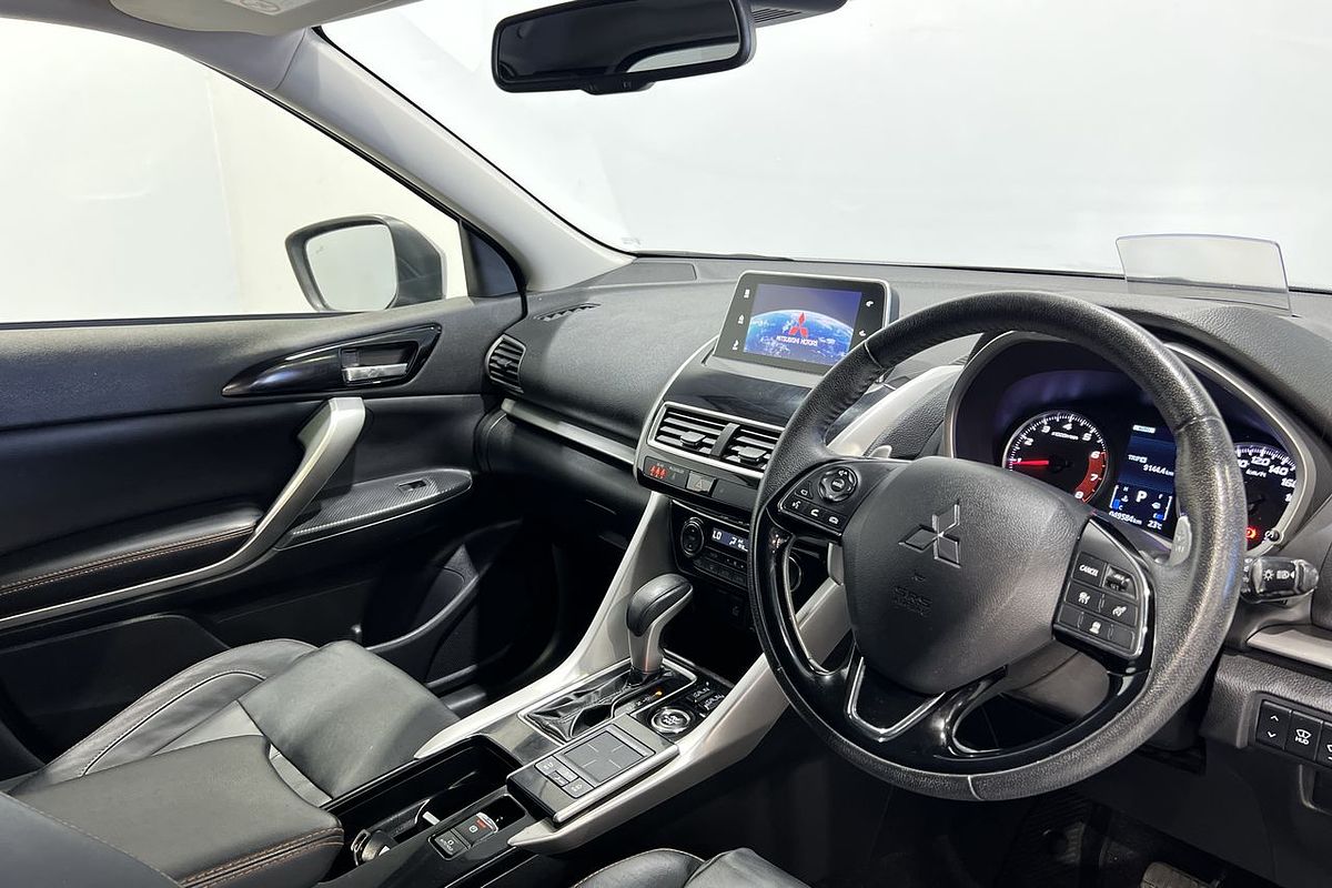 2017 Mitsubishi Eclipse Cross Exceed YA