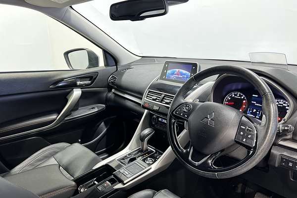 2017 Mitsubishi Eclipse Cross Exceed YA