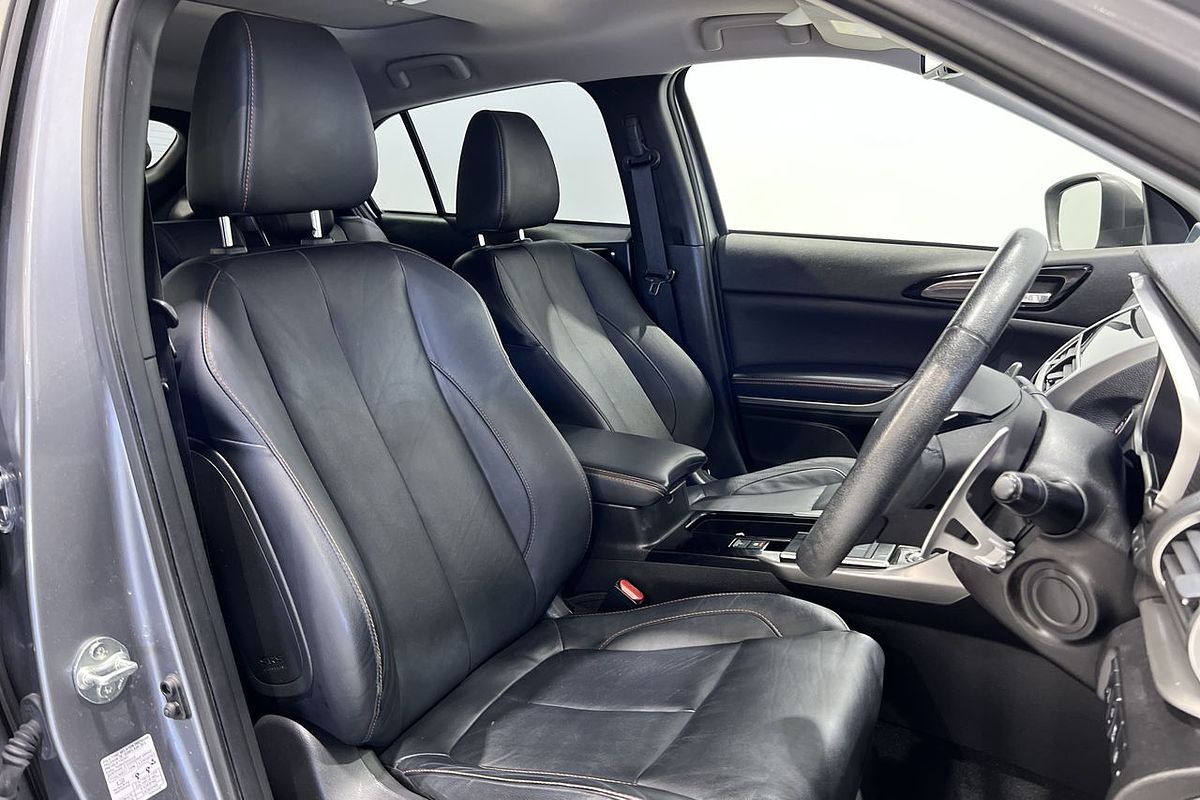 2017 Mitsubishi Eclipse Cross Exceed YA