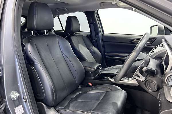 2017 Mitsubishi Eclipse Cross Exceed YA
