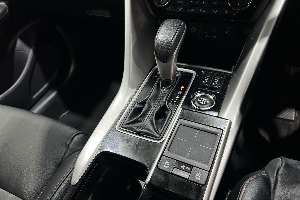 2017 Mitsubishi Eclipse Cross Exceed YA