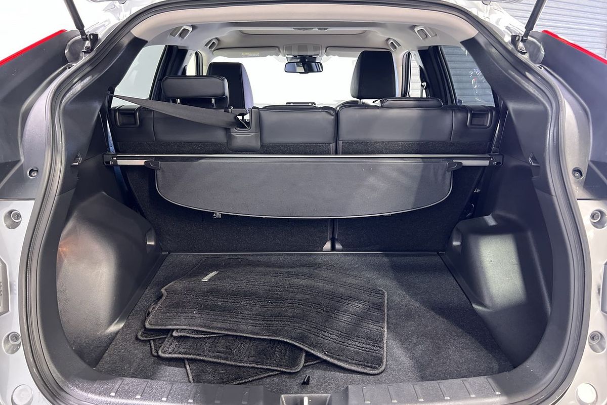 2017 Mitsubishi Eclipse Cross Exceed YA