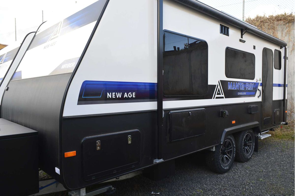 2025 New Age Manta Ray 18ft Embark MY25
