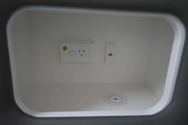 2025 New Age Manta Ray 18ft Embark MY25