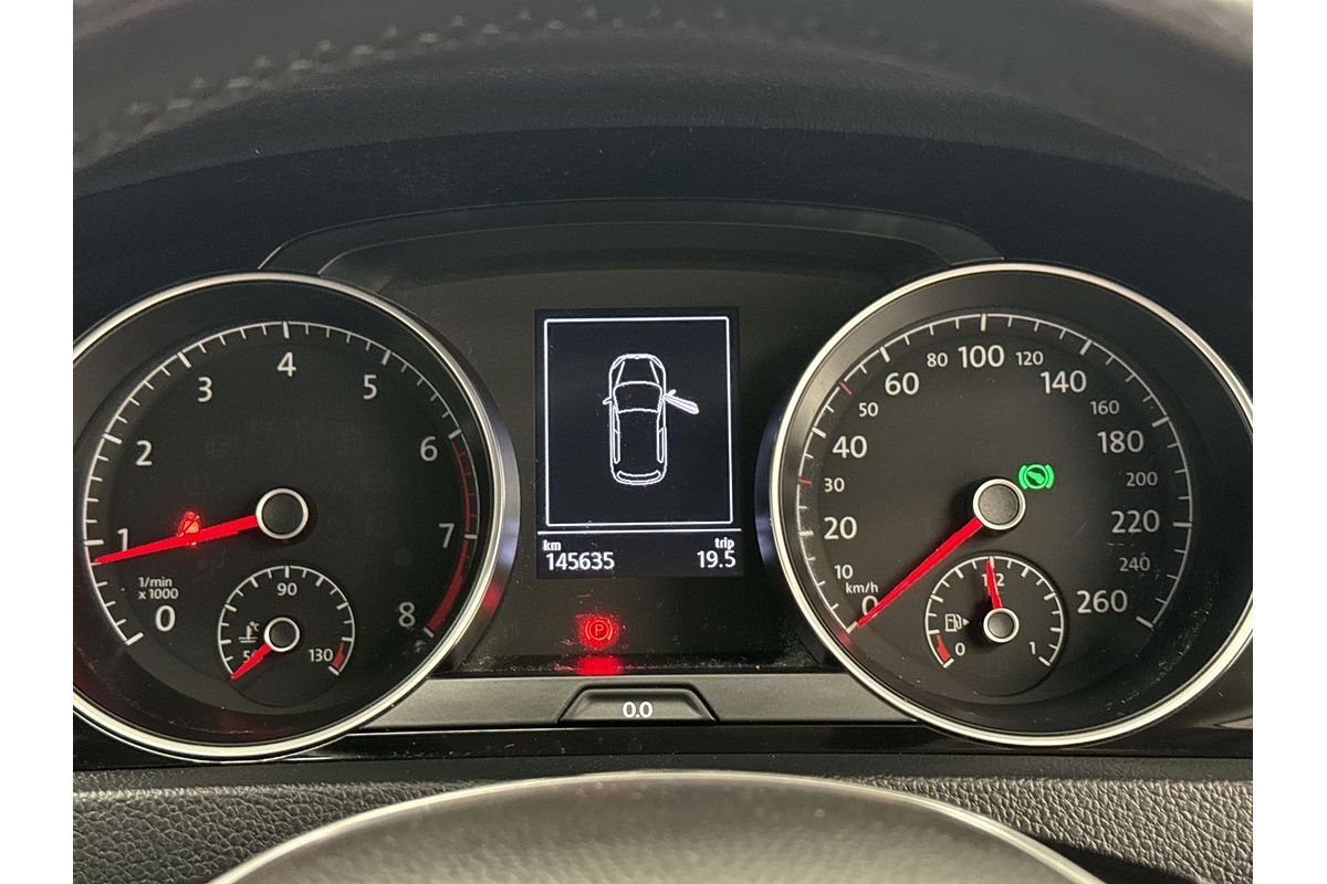 2015 Volkswagen Golf 103TSI Highline 7