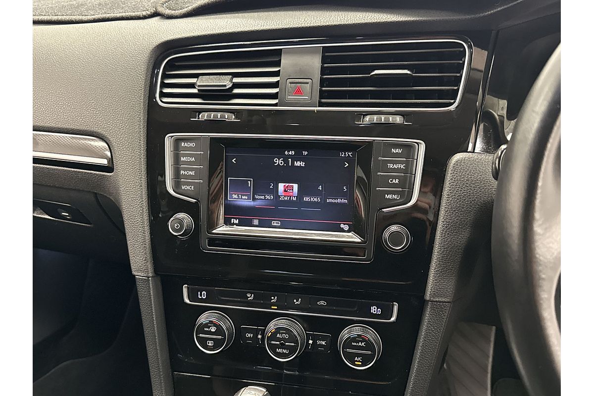 2015 Volkswagen Golf 103TSI Highline 7