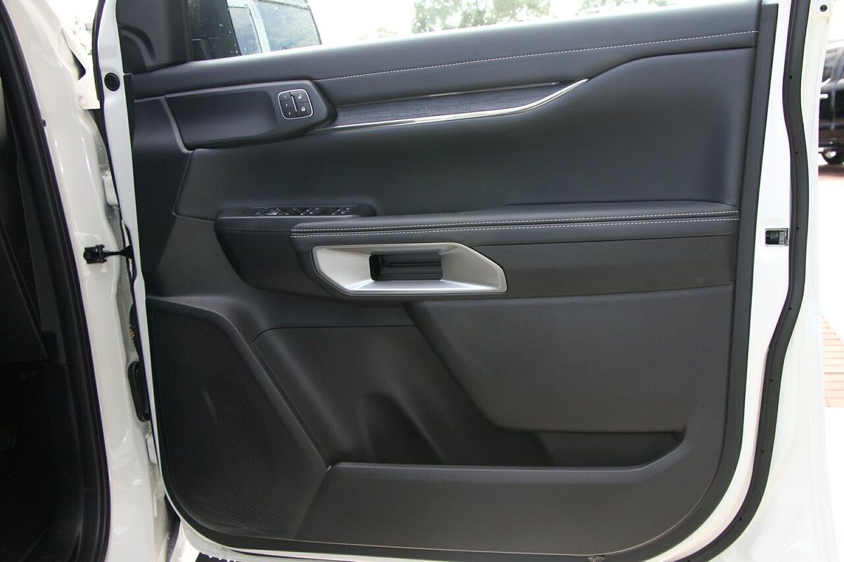 2025 Ford Everest Platinum 3.0L