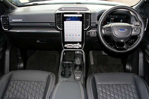 2025 Ford Everest Platinum 3.0L