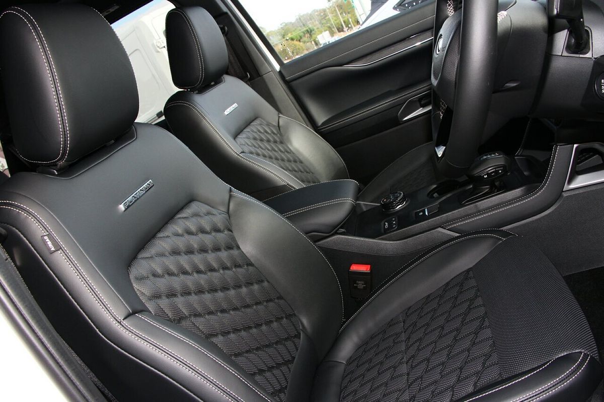 2025 Ford Everest Platinum 3.0L